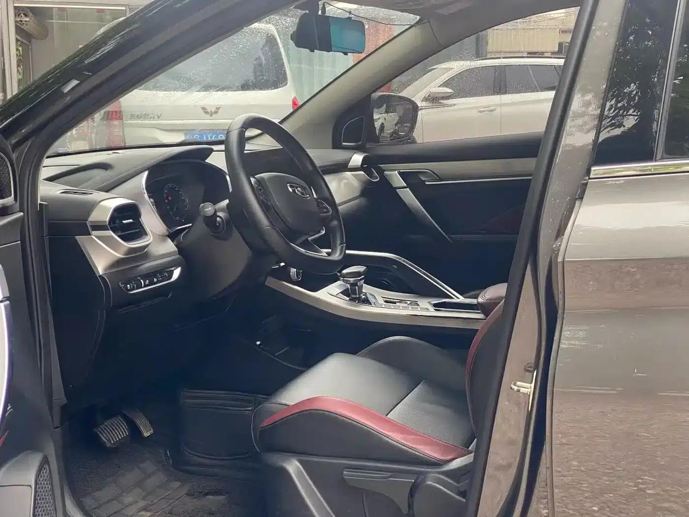 Geely Binyue 2021 1.5TD DCT Battle — миниатюра 4