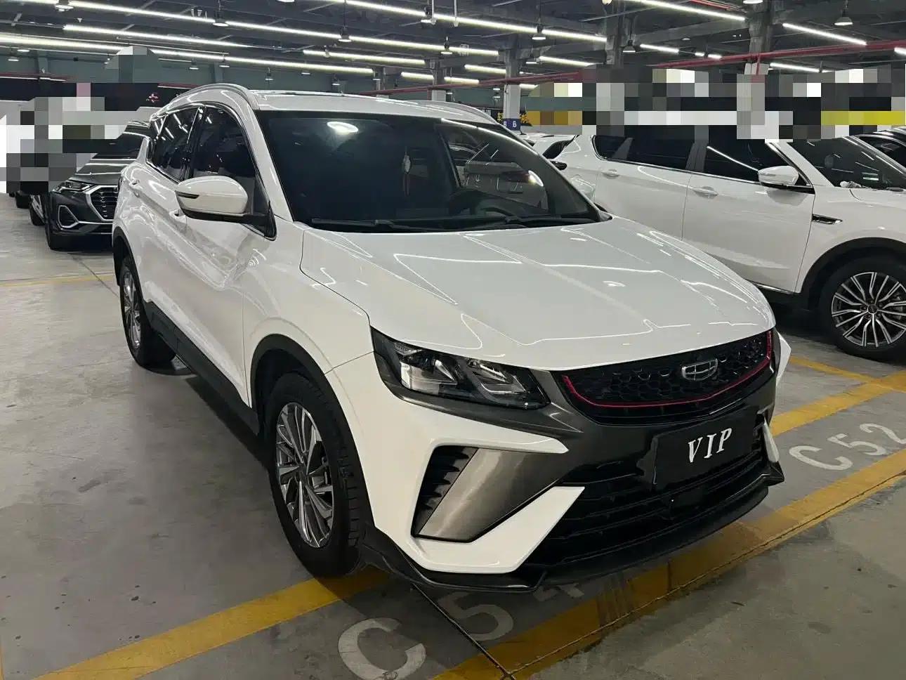 Geely Binyue 2021 1.4T Manual Gold Edition — миниатюра 3