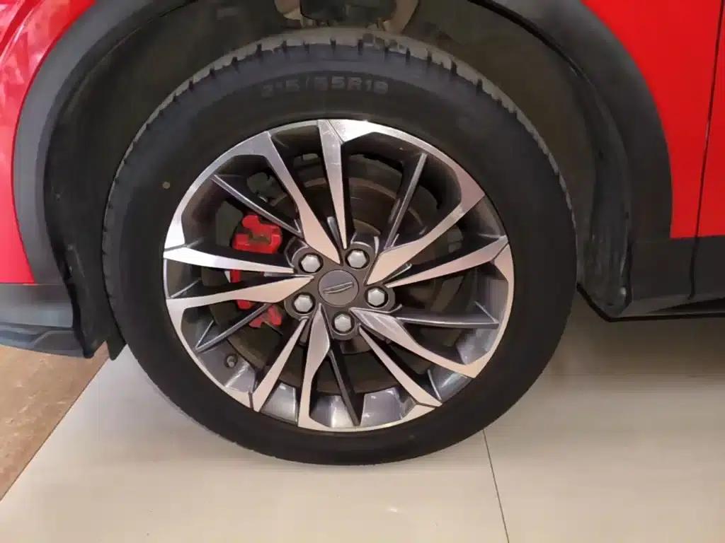 Geely Binyue 2020 PRO 260T DCT Knight — миниатюра 23
