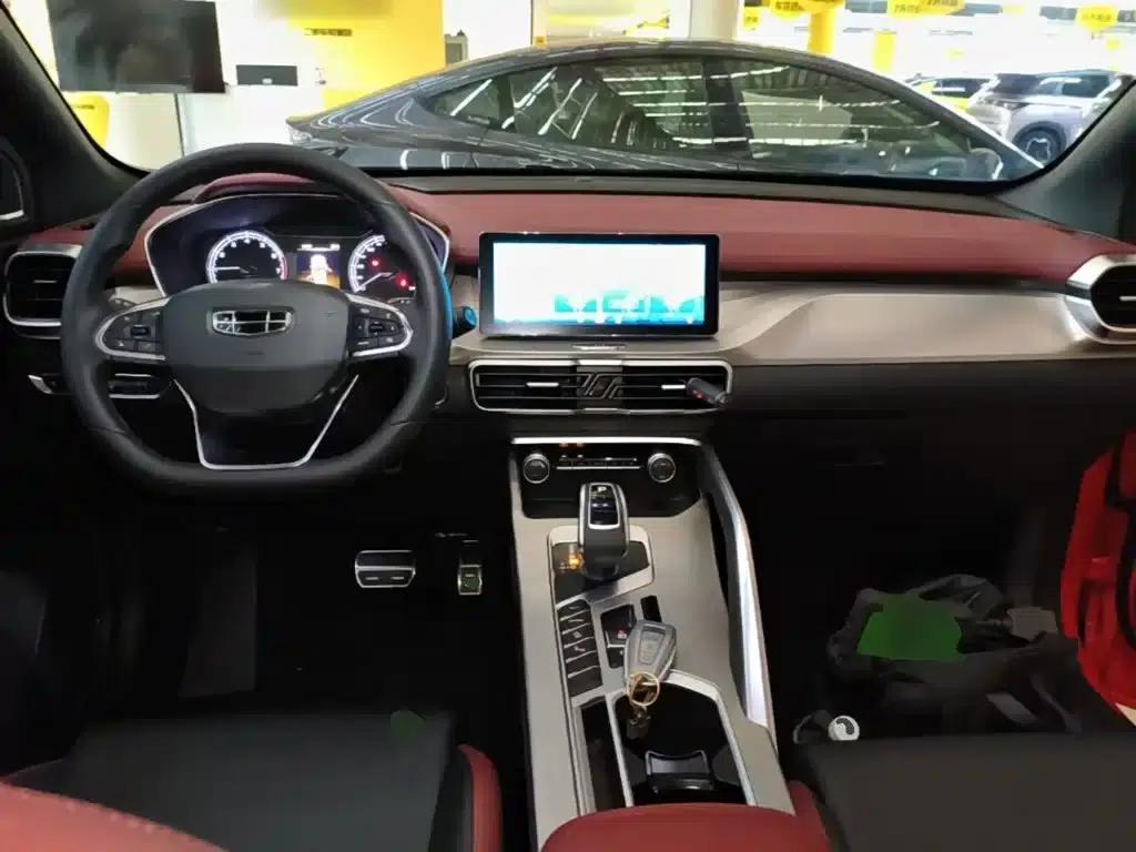Geely Binyue 2020 PRO 260T DCT Knight — миниатюра 10