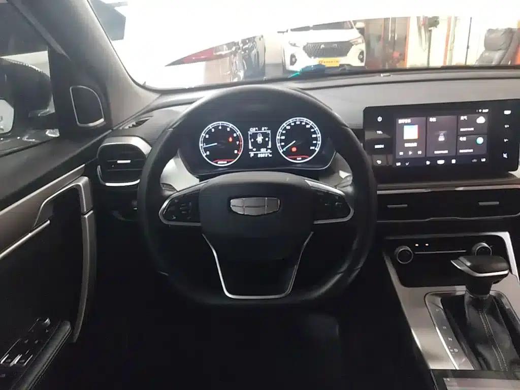 Geely Binyue 2025 1.5L CVT Super Power — миниатюра 11
