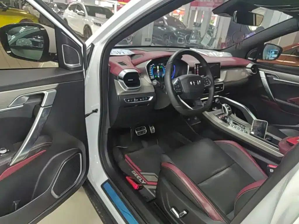 Geely Binyue 2019 Sport 260T DCT Battle (National V Emission Standard) — миниатюра 16