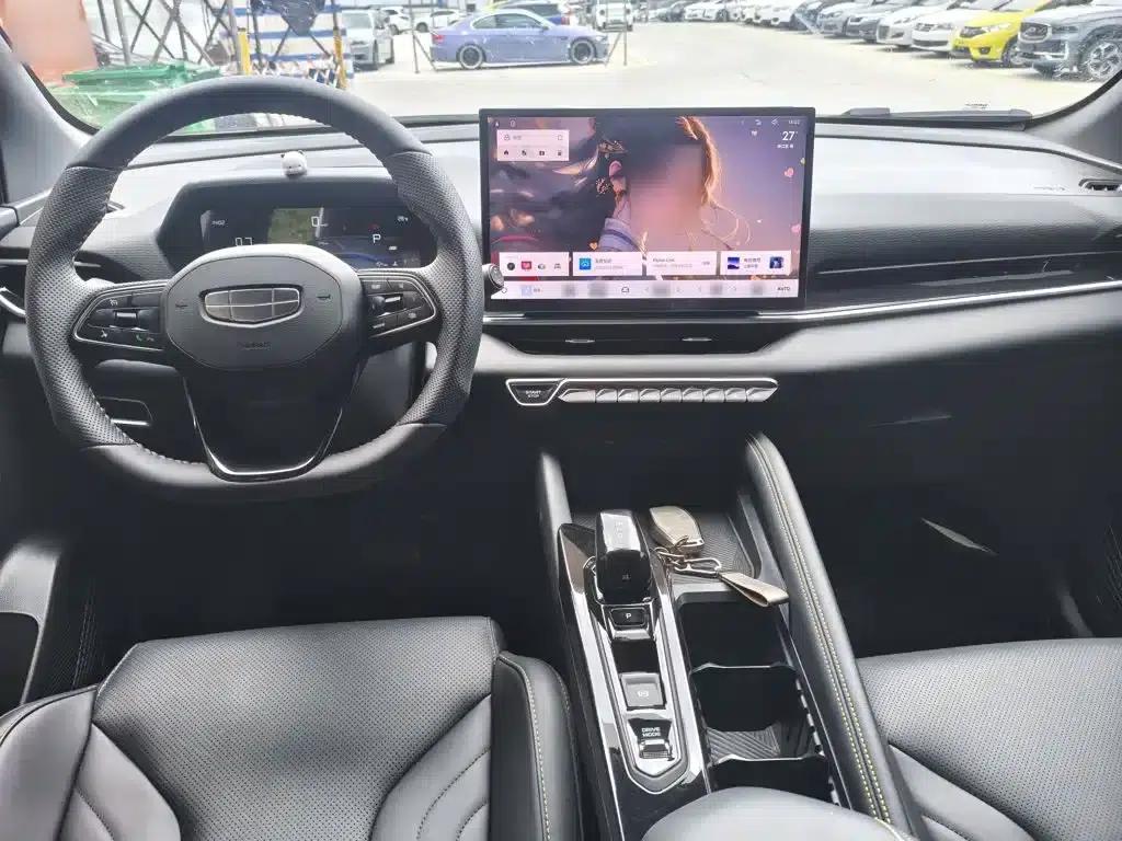 Geely Binyue 2025 Model Binyue L 1.5TD DCT Star Diamond — миниатюра 10