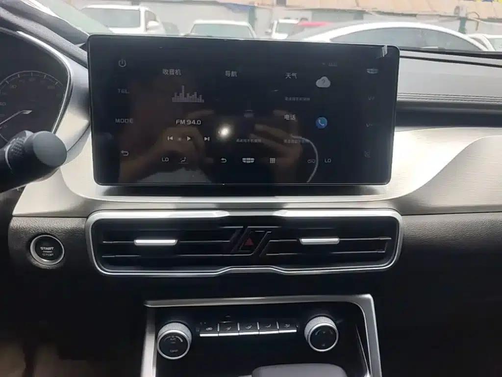 Geely Binyue 2025 1.5L CVT Super Power — миниатюра 13