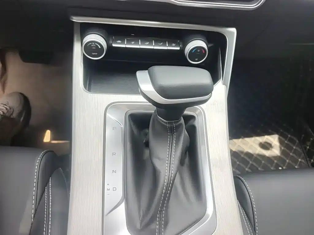 Geely Binyue 2025 1.5L CVT Super Power — миниатюра 14