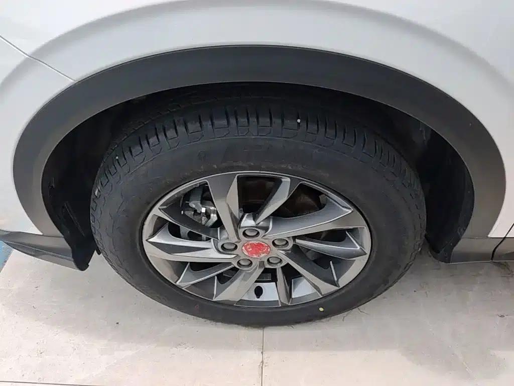Geely Binyue 2025 1.5L CVT Super Power — миниатюра 23