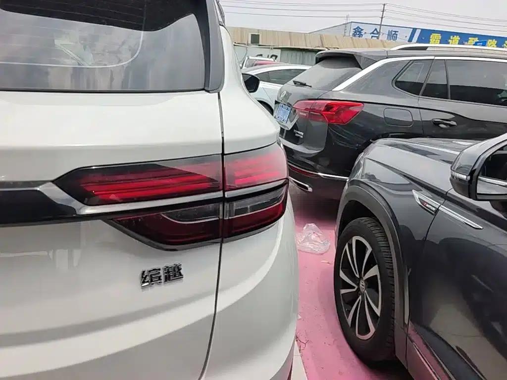 Geely Binyue 2025 1.5L CVT Super Power — миниатюра 8