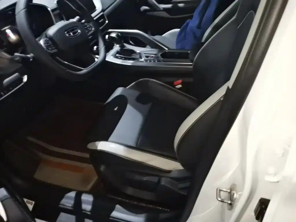 Geely Binyue 2020 PRO 240T DCT Hunter — миниатюра 15