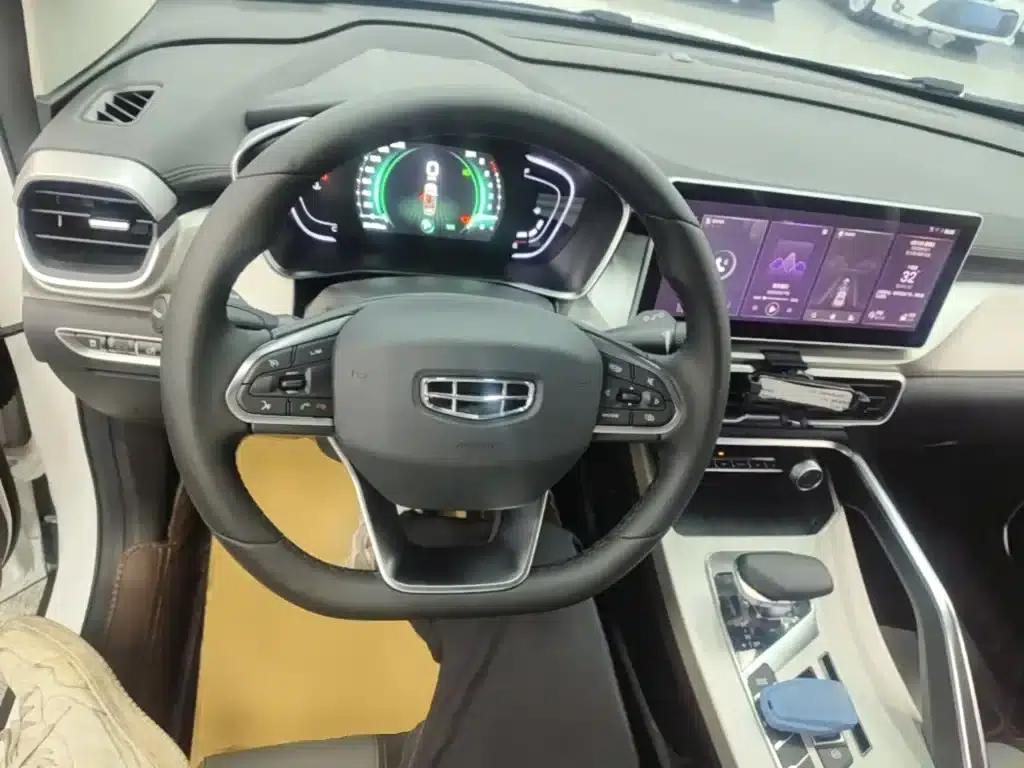 Geely Binyue 2023 1.5T DCT Diamond Edition — миниатюра 11