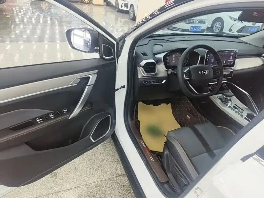 Geely Binyue 2023 1.5T DCT Diamond Edition — миниатюра 16