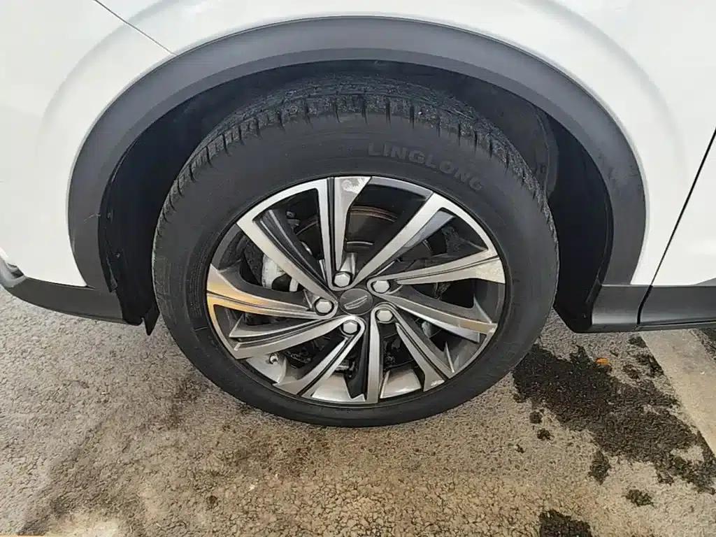 Geely Binyue 2019 260T DCT Knight (National VI Emission Standard) — миниатюра 23