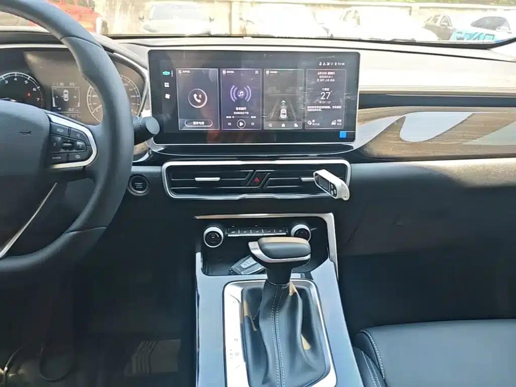 Geely Binyue 2025 1.5L CVT Super MAX — миниатюра 13