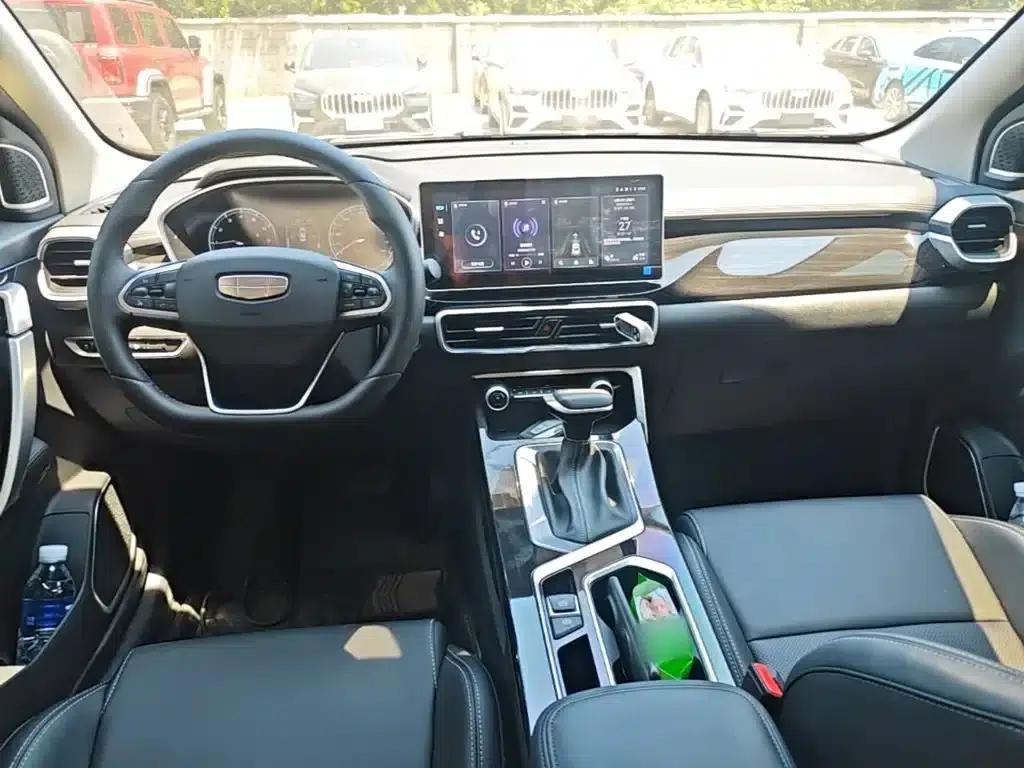 Geely Binyue 2025 1.5L CVT Super MAX — миниатюра 10