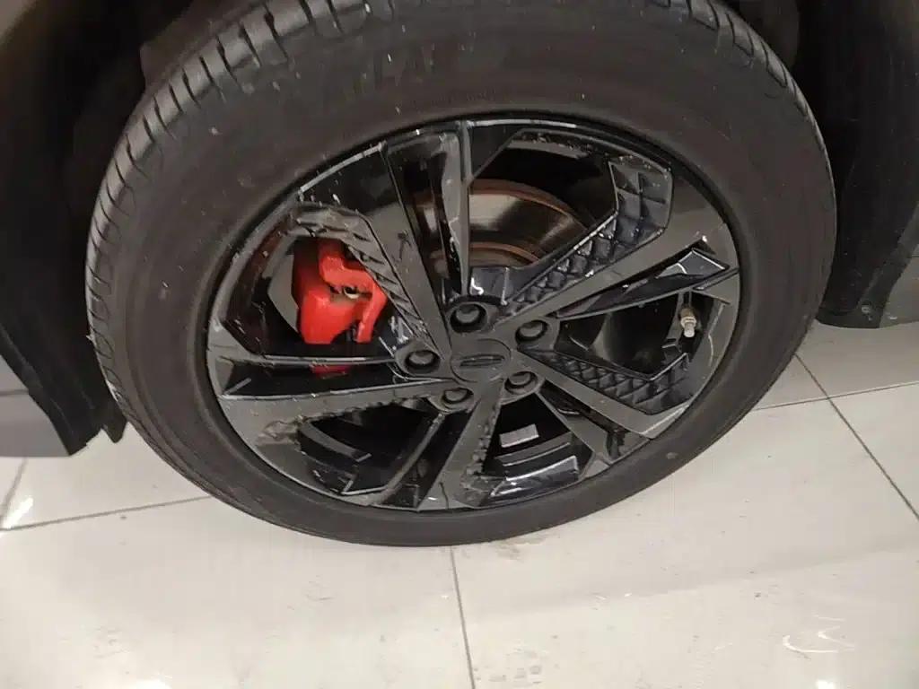 Geely Binyue 2023 Model: Binyue COOL 1.5TD DCT Champion Edition — миниатюра 23