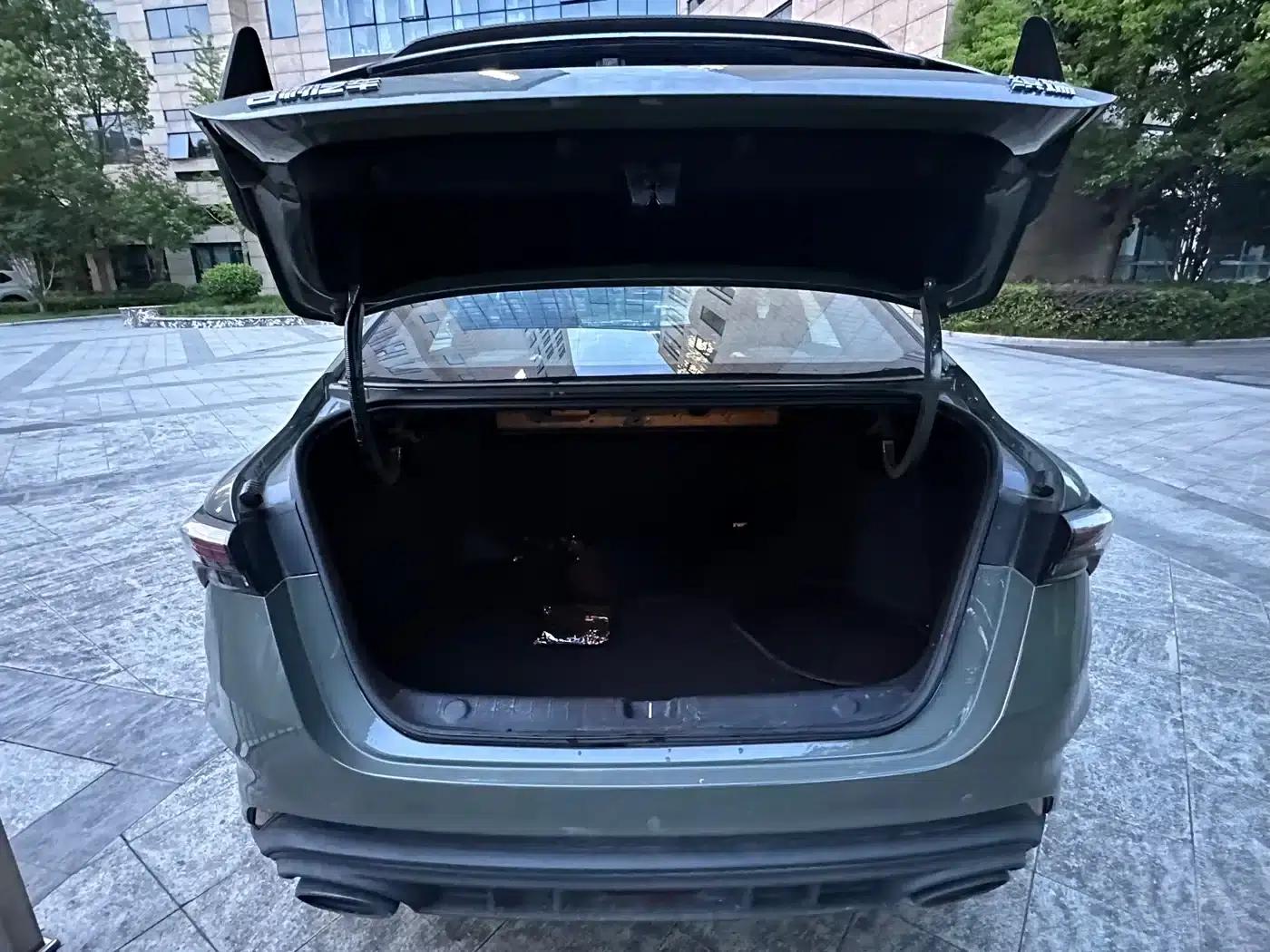Binrui 2022 Model Binrui COOL 1.5T DCT Thunder Edition — миниатюра 18