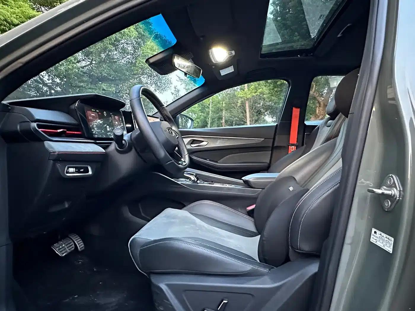 Binrui 2022 Model Binrui COOL 1.5T DCT Thunder Edition — миниатюра 4