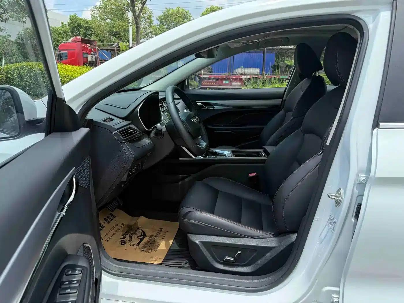 Geely Binrui 2019 200T DCT Binzhi Edition — миниатюра 5