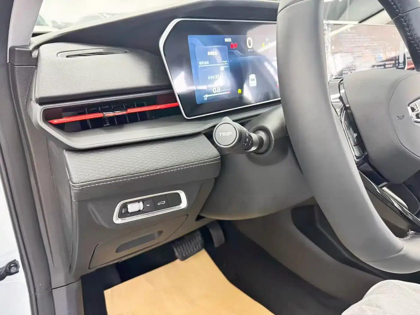 Binrui 2024 Model Binrui COOL 1.5T DCT Dragon Edition — миниатюра 10