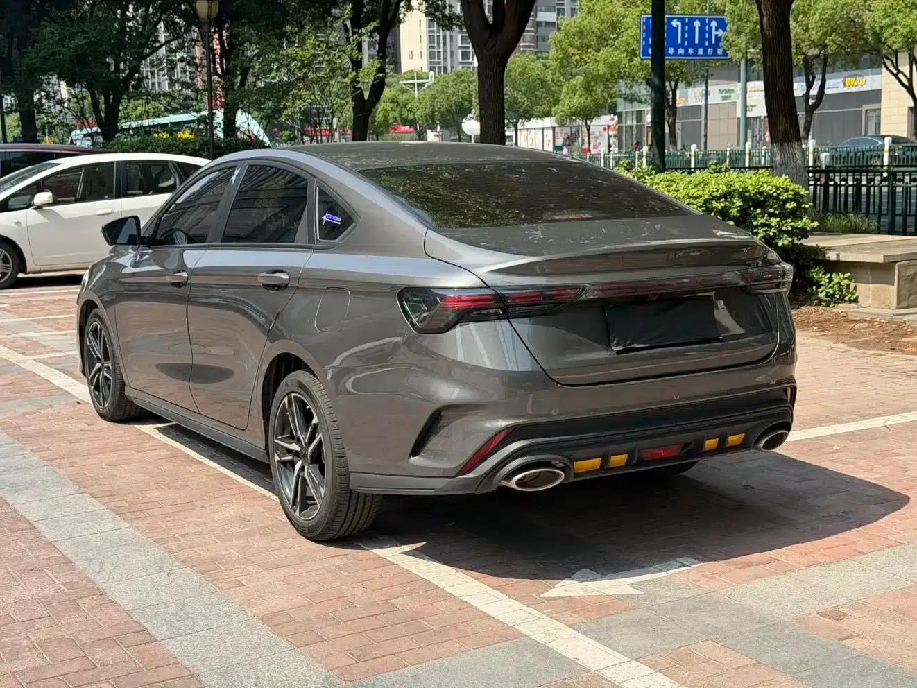 Binrui 2024 Model Binrui COOL 1.5T DCT Champion Edition — миниатюра 2