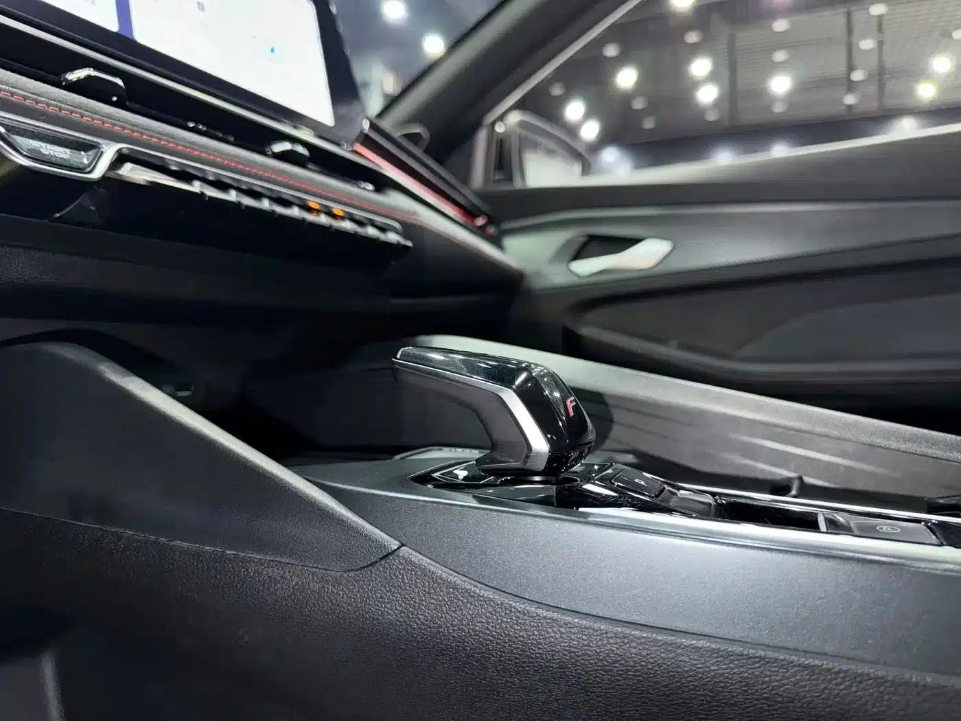 Binrui 2022 Model Binrui COOL 1.5T DCT Electric Edition — миниатюра 18