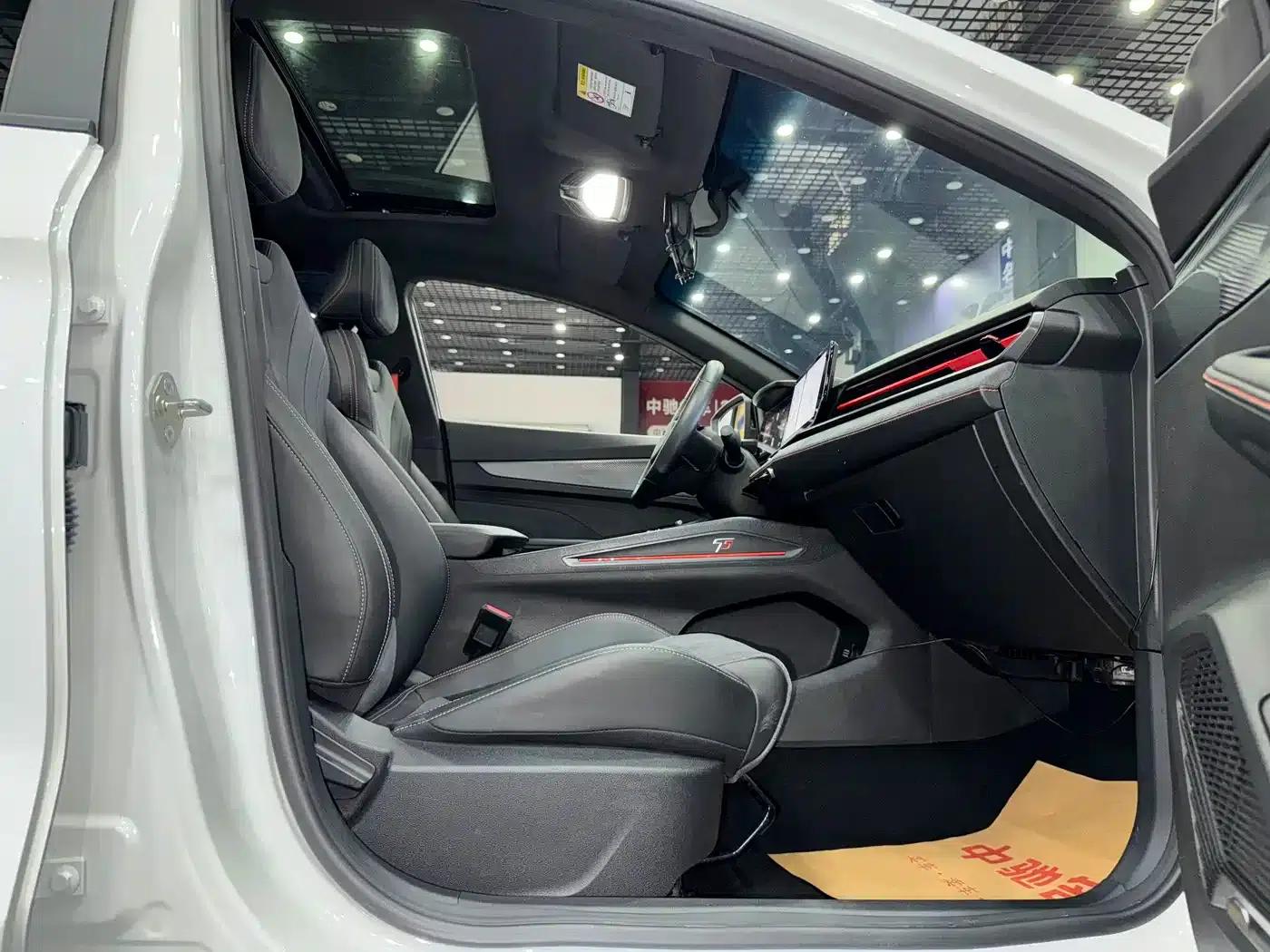 Binrui 2022 Model Binrui COOL 1.5T DCT Electric Edition — миниатюра 22