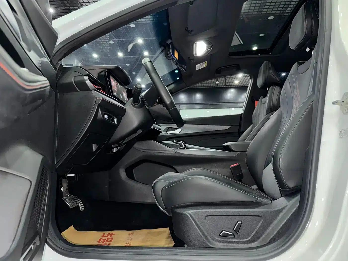 Binrui 2022 Model Binrui COOL 1.5T DCT Electric Edition — миниатюра 8