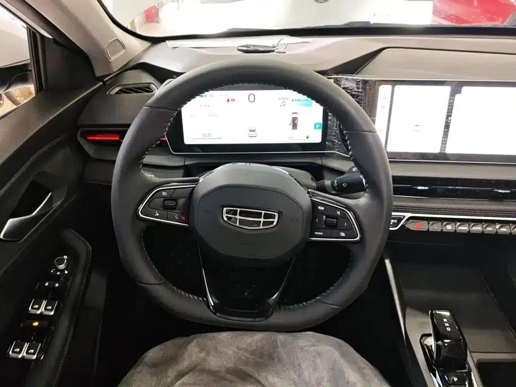Binrui 2024 Model Binrui COOL 1.5T DCT Dragon Edition — миниатюра 11