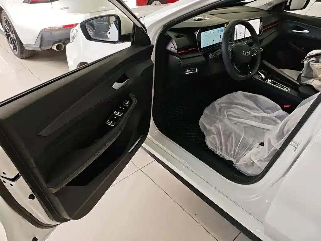Binrui 2024 Model Binrui COOL 1.5T DCT Dragon Edition — миниатюра 16