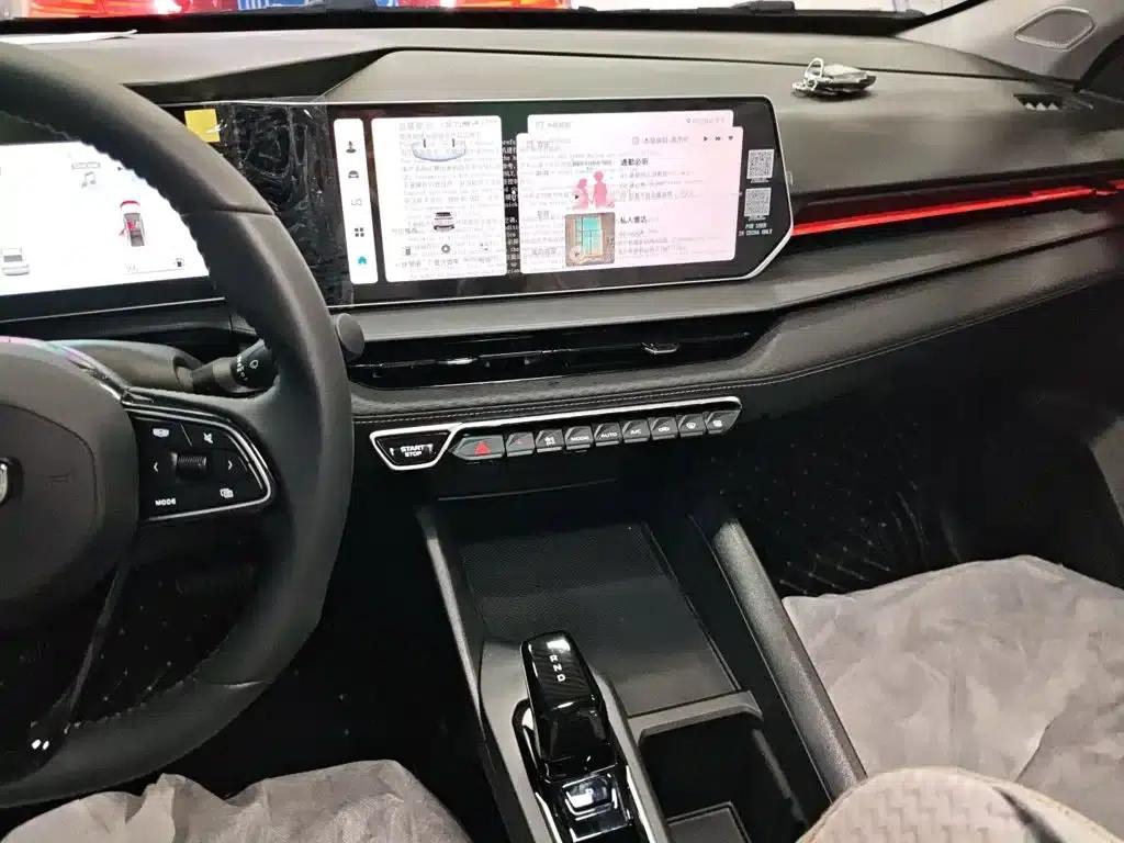 Binrui 2024 Model Binrui COOL 1.5T DCT Dragon Edition — миниатюра 13