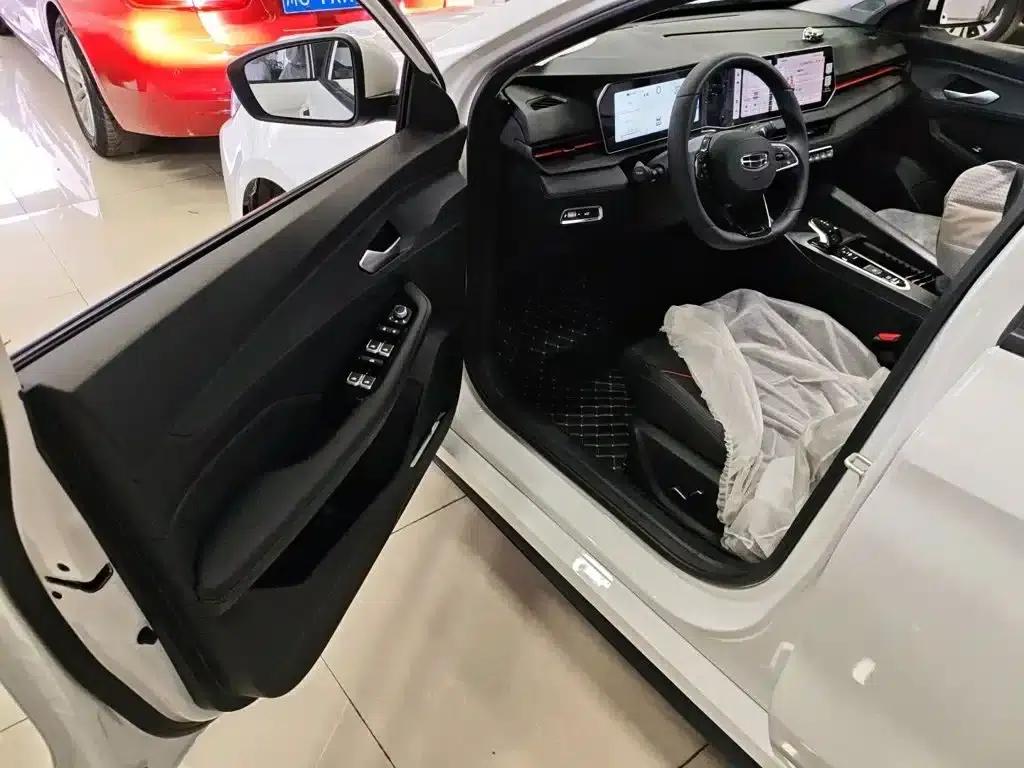 Binrui 2024 Model Binrui COOL 1.5T DCT Dragon Edition — миниатюра 16