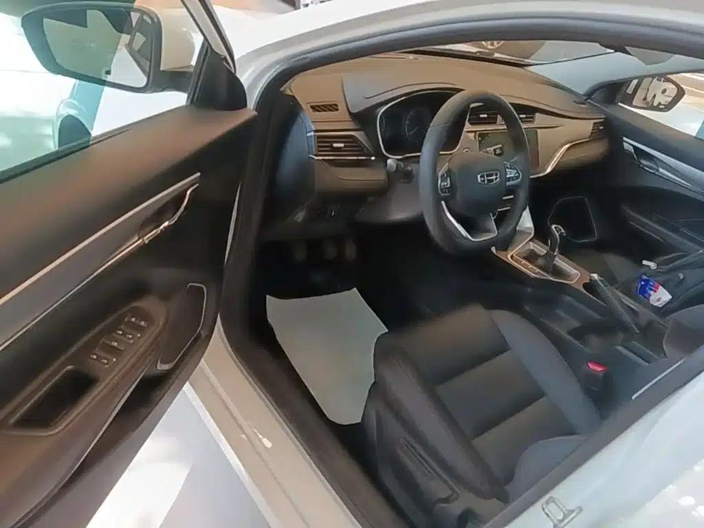 Geely Binrui 2020 200T Manual Comfort Model — миниатюра 16