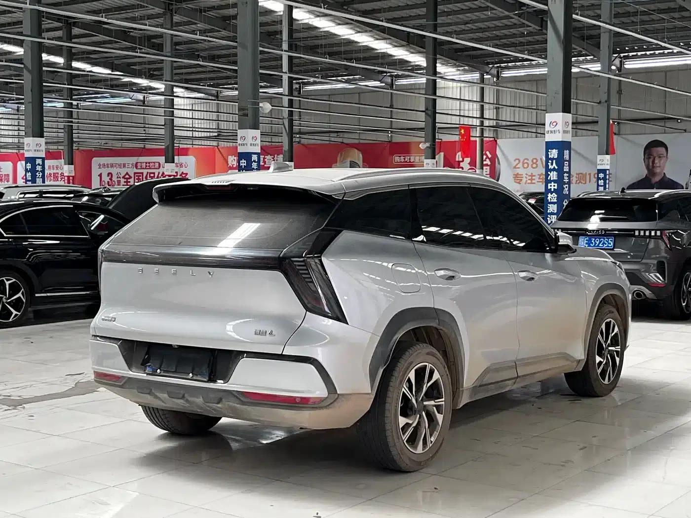 The 2025 Geely Boyue L, Fourth Generation 1.5TD DCT, is now available. — миниатюра 15