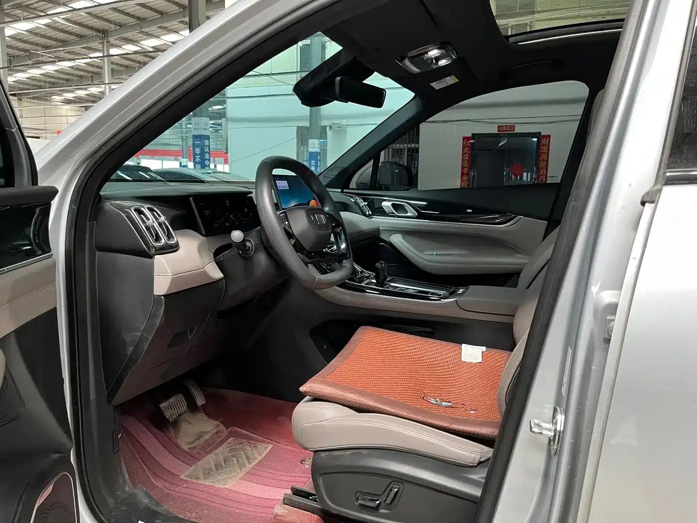 The 2025 Geely Boyue L, Fourth Generation 1.5TD DCT, is now available. — миниатюра 7