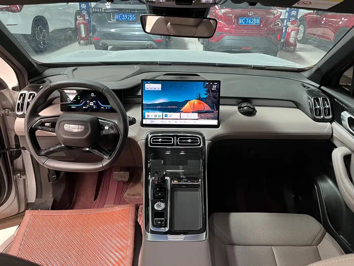 The 2025 Geely Boyue L, Fourth Generation 1.5TD DCT, is now available. — миниатюра 9