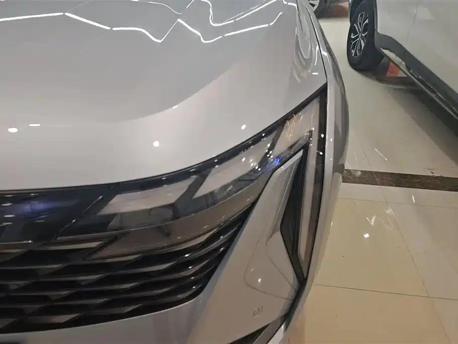 Geely Boyue L 2024 1.5TD DCT Dragon Edition — миниатюра 5