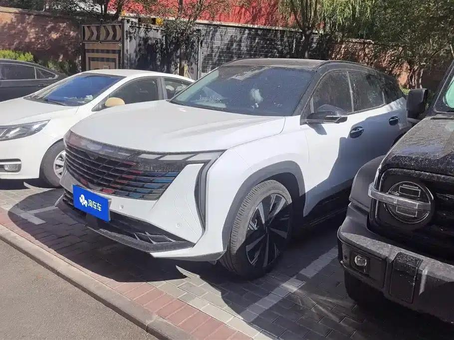 Geely Boyue L 2023 1.5TD DCT Premium Edition — миниатюра 1