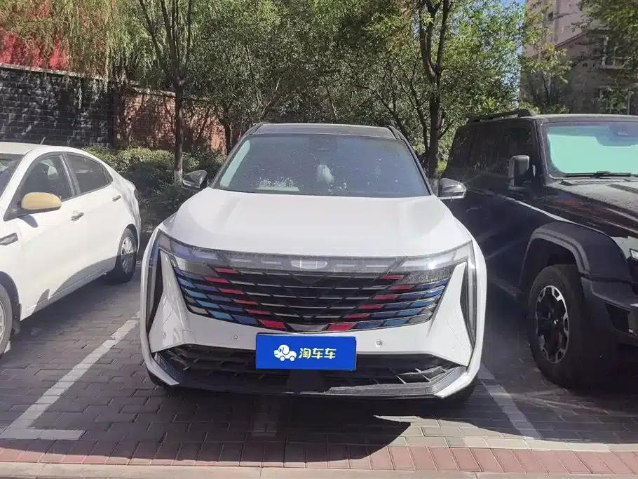 Geely Boyue L 2023 1.5TD DCT Premium Edition — миниатюра 2