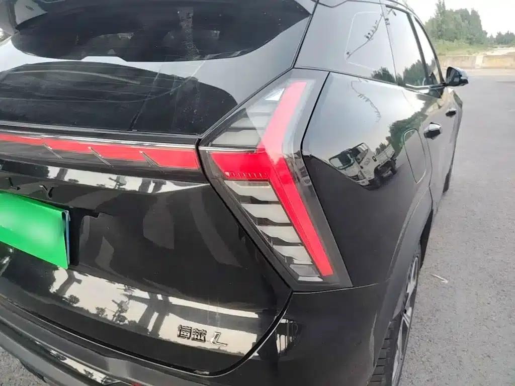 Geely Boyue L 2023 1.5TD DCT Glory Edition — миниатюра 8