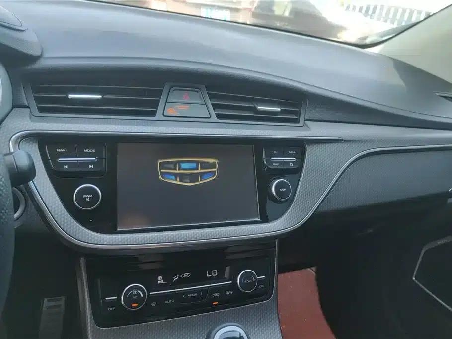Geely GS 2016 Sport Edition 1.8L Automatic Premium Model — миниатюра 13