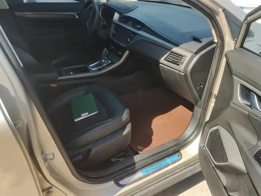 Geely GS 2016 Sport Edition 1.8L Automatic Premium Model — миниатюра 8