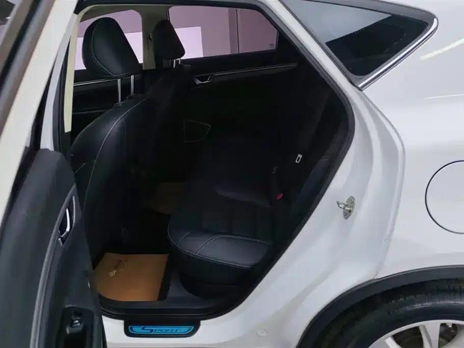 Geely GS 2018 Sport Edition 1.4T Automatic Leading Model — миниатюра 11