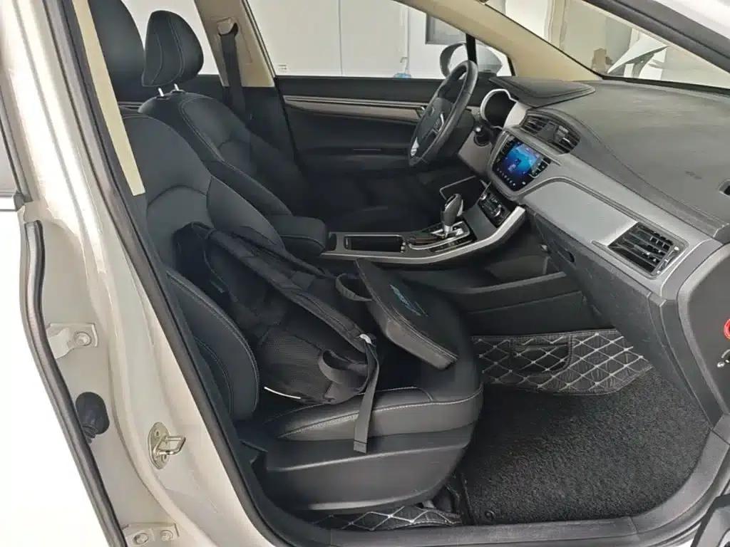 Geely GS 2018 Sport Edition 1.8L Automatic Premium Model — миниатюра 25