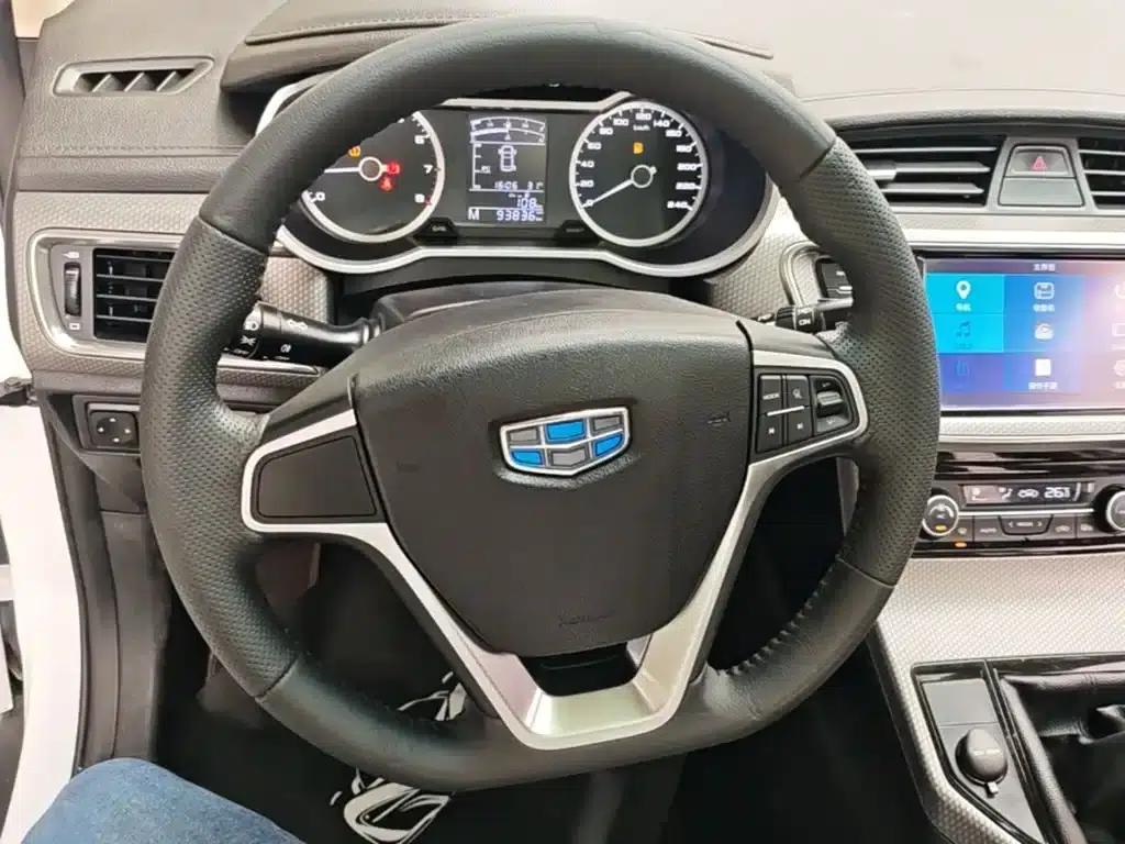 Geely GS 2016 Elegant Edition 1.8L Manual Leading Model — миниатюра 11