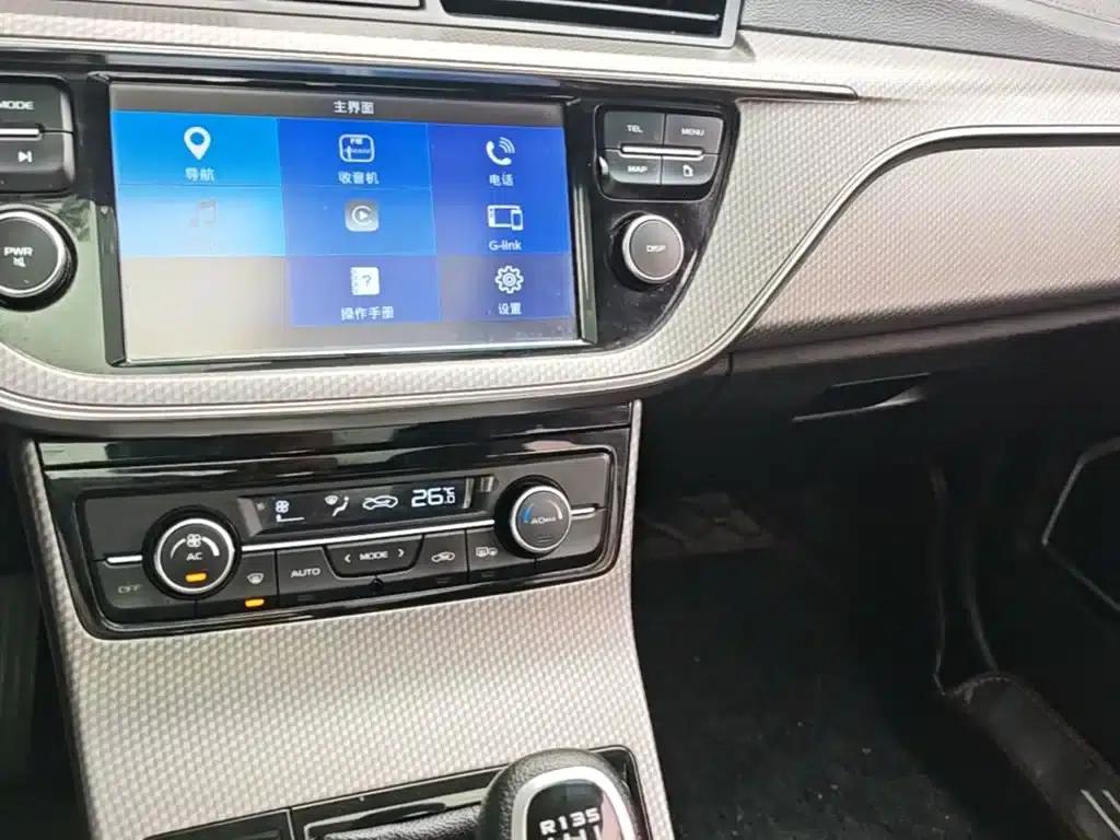 Geely GS 2016 Elegant Edition 1.8L Manual Leading Model — миниатюра 13