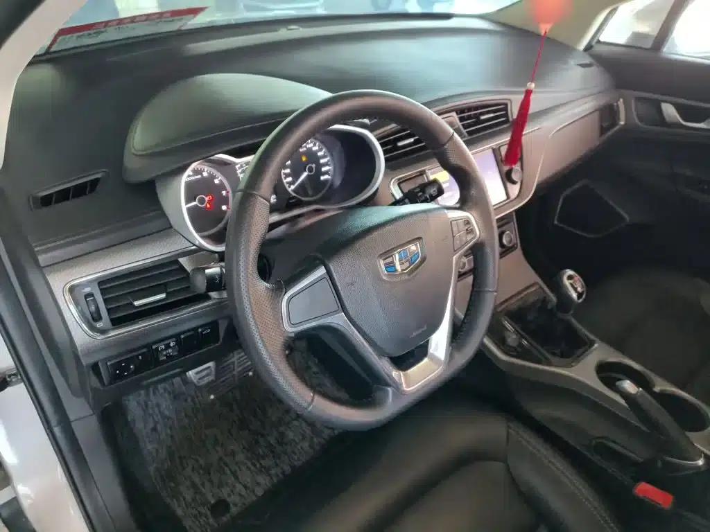 Geely GS 2016 Sport Edition 1.3T Manual Leading Model — миниатюра 6