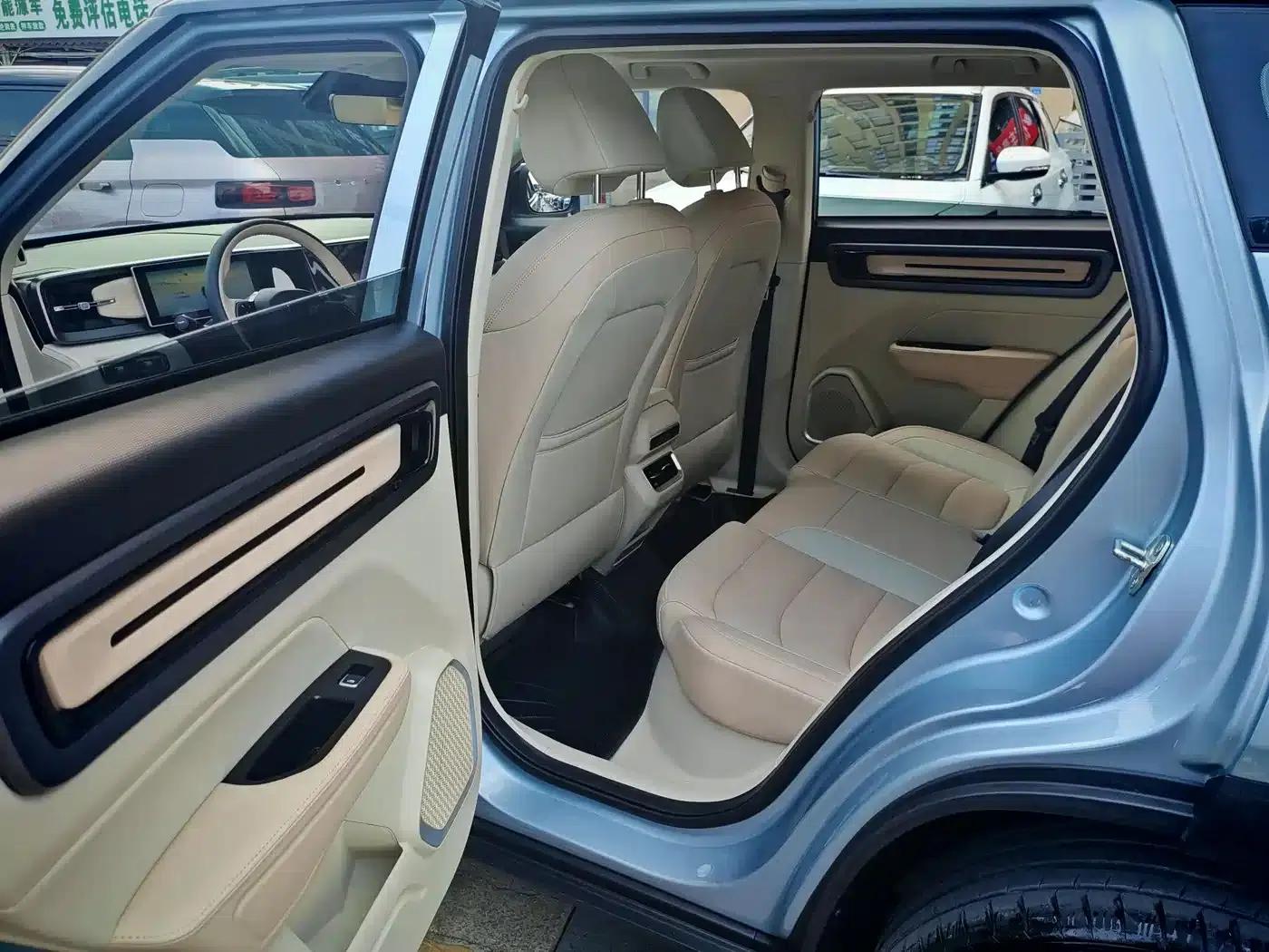 Geely ICON 2023 1.5TD Chocolate Premium Edition — миниатюра 14