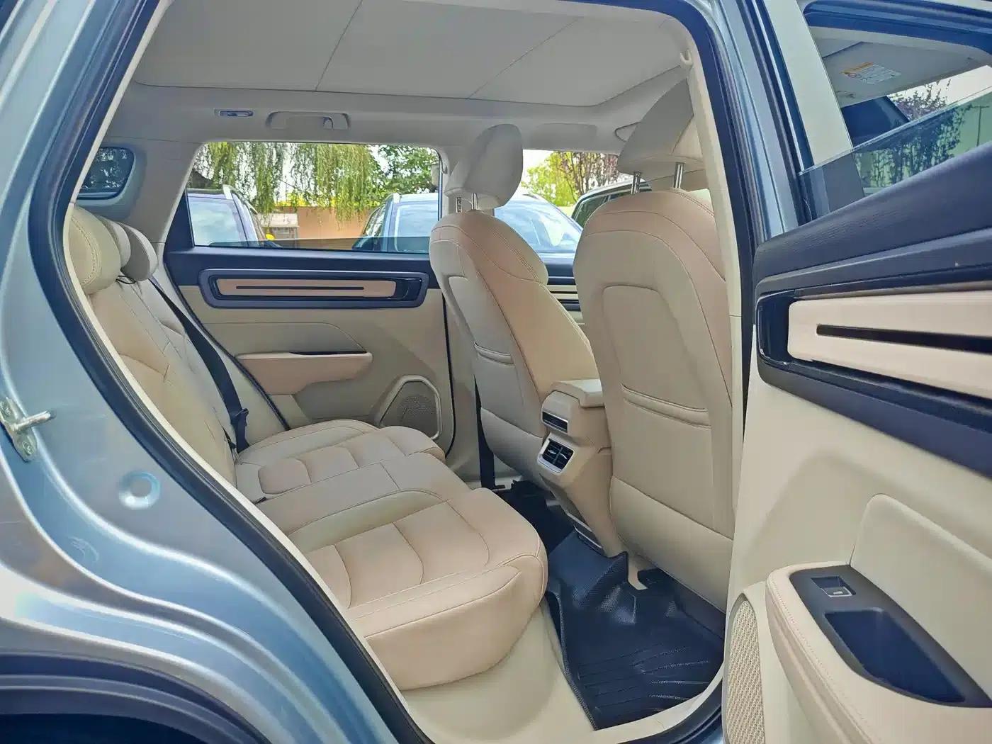 Geely ICON 2023 1.5TD Chocolate Premium Edition — миниатюра 15