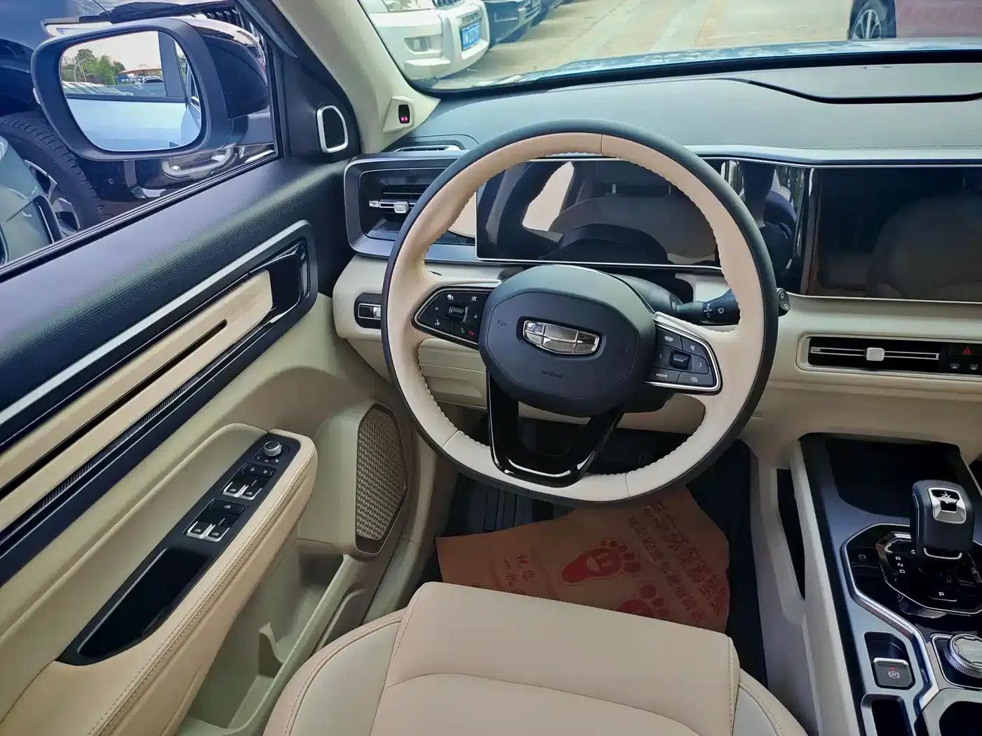 Geely ICON 2023 1.5TD Chocolate Premium Edition — миниатюра 10