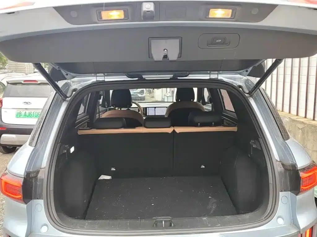 Geely ICON 2023 1.5TD Chocolate Premium Edition — миниатюра 19