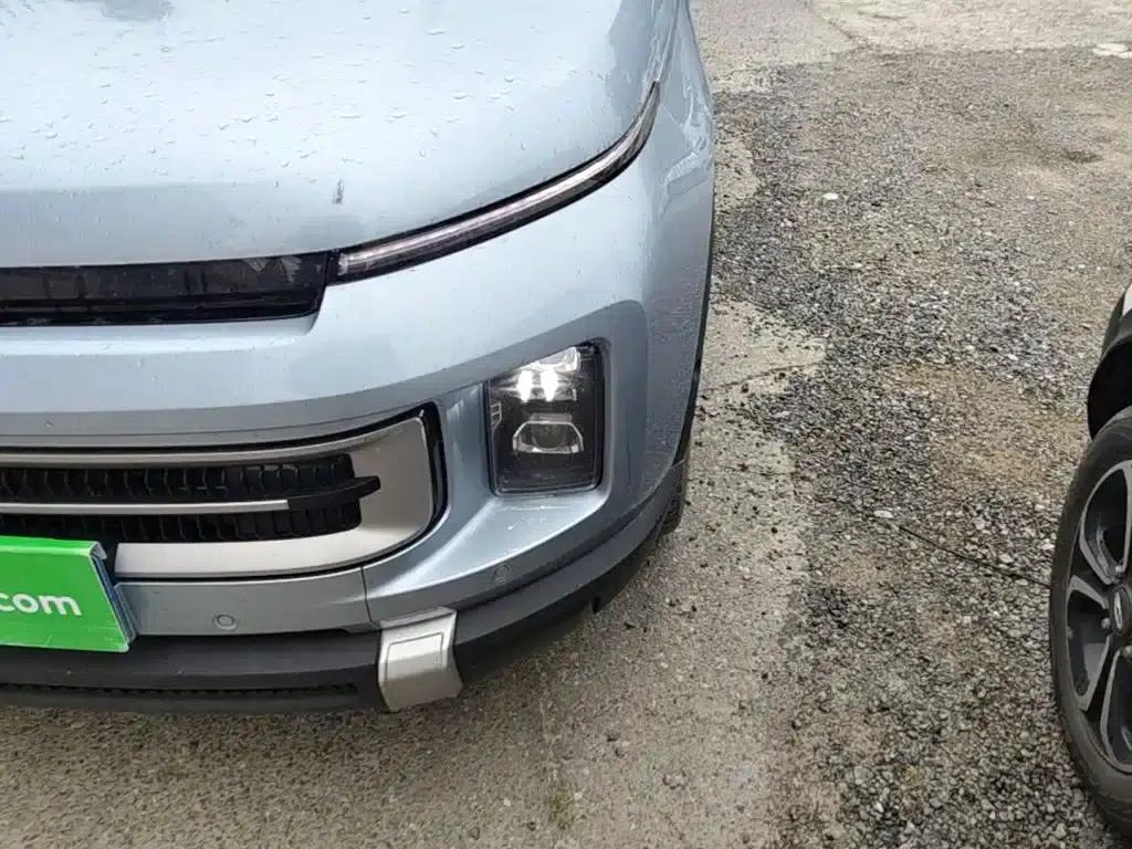 Geely ICON 2023 1.5TD Chocolate Premium Edition — миниатюра 24
